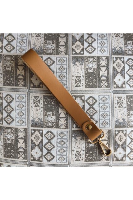 Gerçek Deri Bilek Askısı (22 Cm) - Camel Rengi / Altın Aksesuarlı