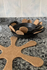 12'li Tava Koruyucu Keçe Set, Kalın Tencere Keçe Ayırıcı, Tava Çizdirmez - Hasır renk 30x30 cm - Görsel 4