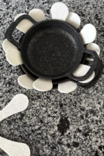 12'li Tava Koruyucu Keçe Set, Kalın Tencere Keçe Ayırıcı, Tava Çizdirmez - Açık Krem 30x30 cm - Görsel 4