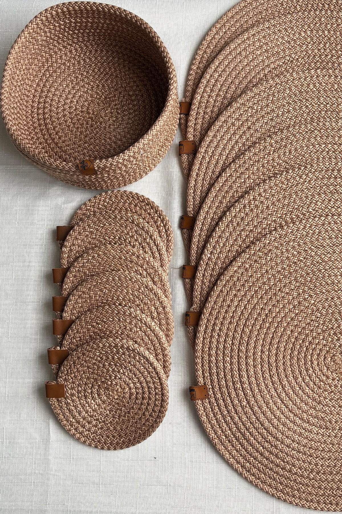 1_org_zoom-54.jpg Amerikan Servis Supla Seti 13 Parça- 6 Tabak Altlığı, 6 Bardak Altlığı, 1 Ekmek Sepeti - Görsel 1